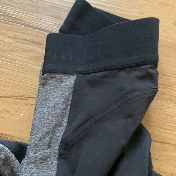 Lululemon leggings size 6 - Picture 5 of 7